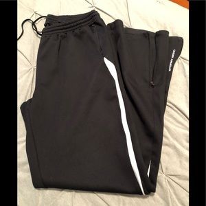 Under Armor all season pants, great condition